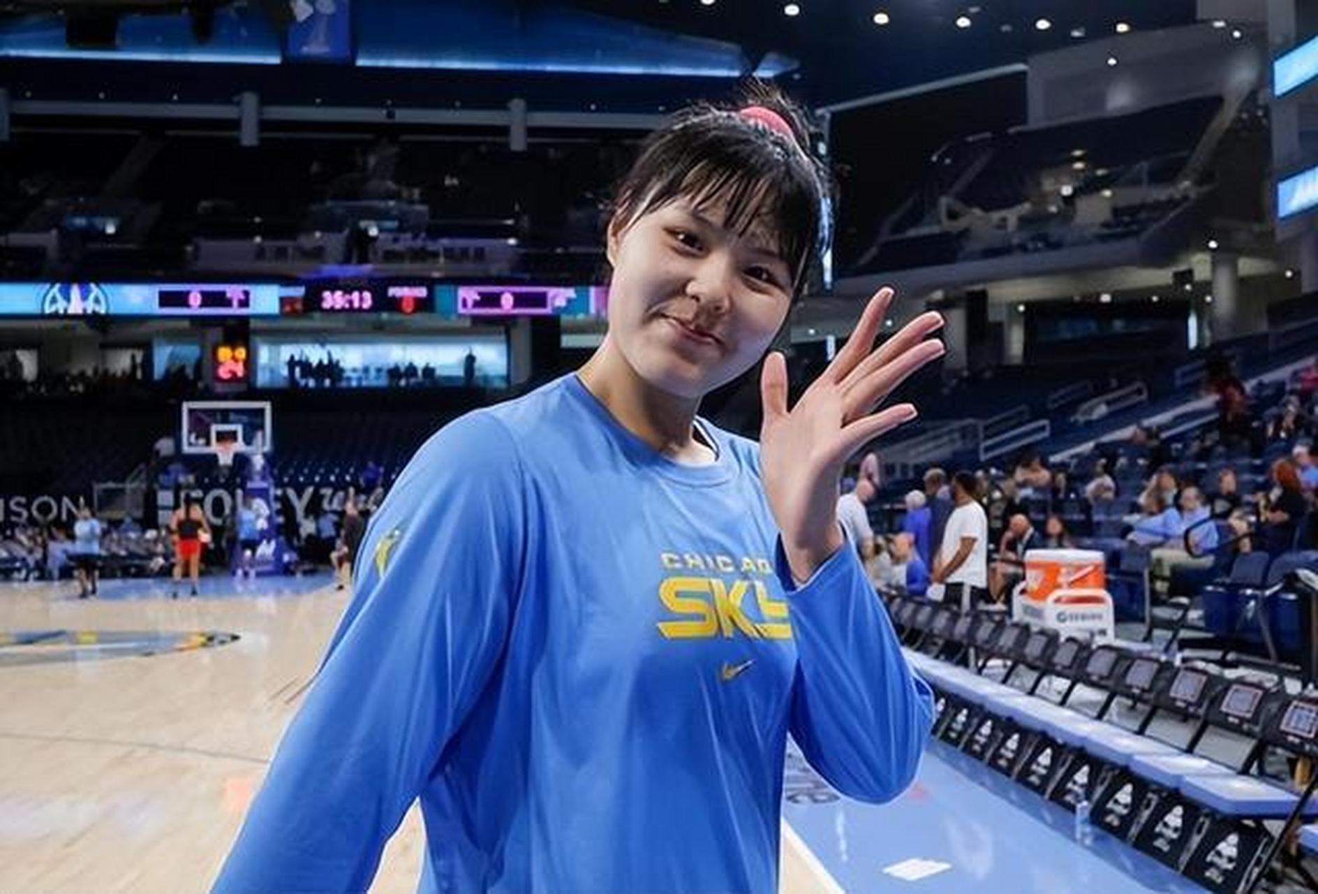 半岛体育官网入口下载-包含土耳其女足联赛激战正酣，各队实力拼搏的词条